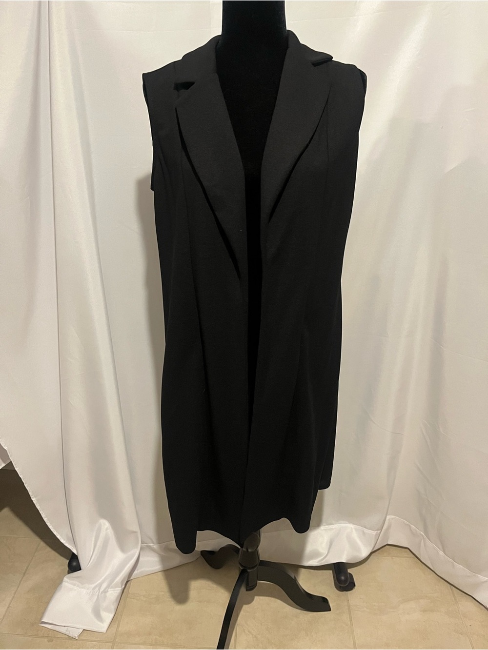 Sleeveless Longline Black Blazer Vest